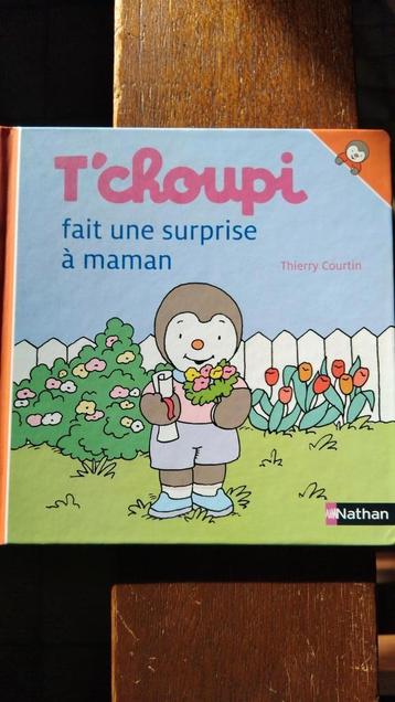 T'choupi verrast mama  beschikbaar voor biedingen