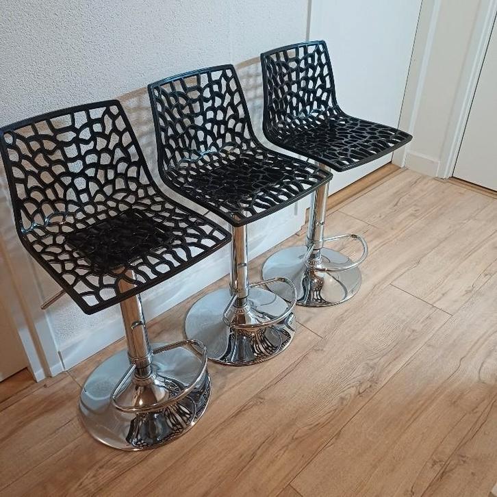 3, in hoogte verstelbare barkrukken, Huis en Inrichting, Barkrukken, Ophalen