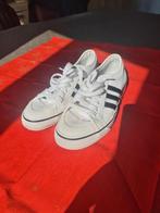 Adidas sneakers 44 in perfecte staat, Sport en Fitness, Ophalen of Verzenden, Zo goed als nieuw