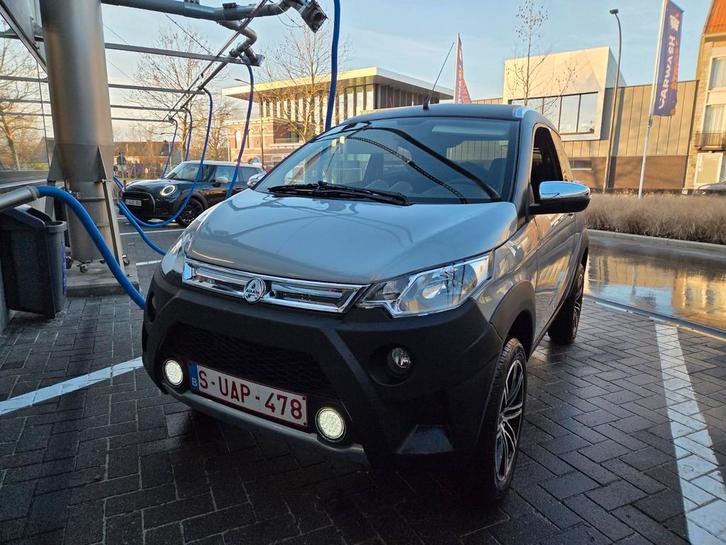 Crossover Aixam, Autos, Renault, Particulier, Diesel, 3 portes, Automatique, Argent ou Gris, Noir, Enlèvement