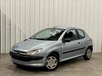 - Peugeot 206 - 1.4 Benzine - Automaat - 89.000KM - BJ 2001, Auto's, 1360 cc, 4 cilinders, Blauw, Bedrijf