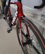 Trek Émonda SLR Chroma Red, 28 inch, Carbon, Ophalen of Verzenden, Zo goed als nieuw