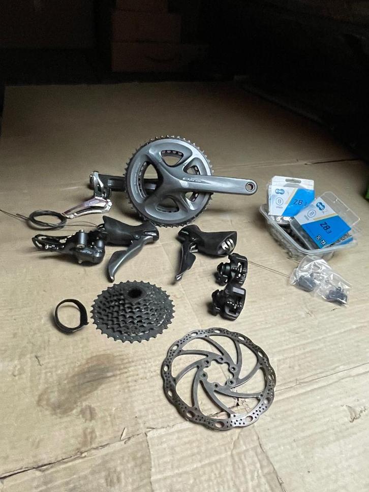 Shimano Claris groupset, Fietsen en Brommers, Fietsonderdelen, Zo goed als nieuw, Racefiets, Band, Ophalen