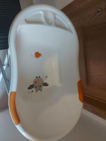 Baby bad beschikbaar voor biedingen