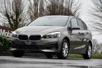 BMW 216i Active Tourer NaviPro/Leder/ParkAssist/6.000Km!!, Autos, BMW, 5 places, Carnet d'entretien, Cuir, Barres de toit