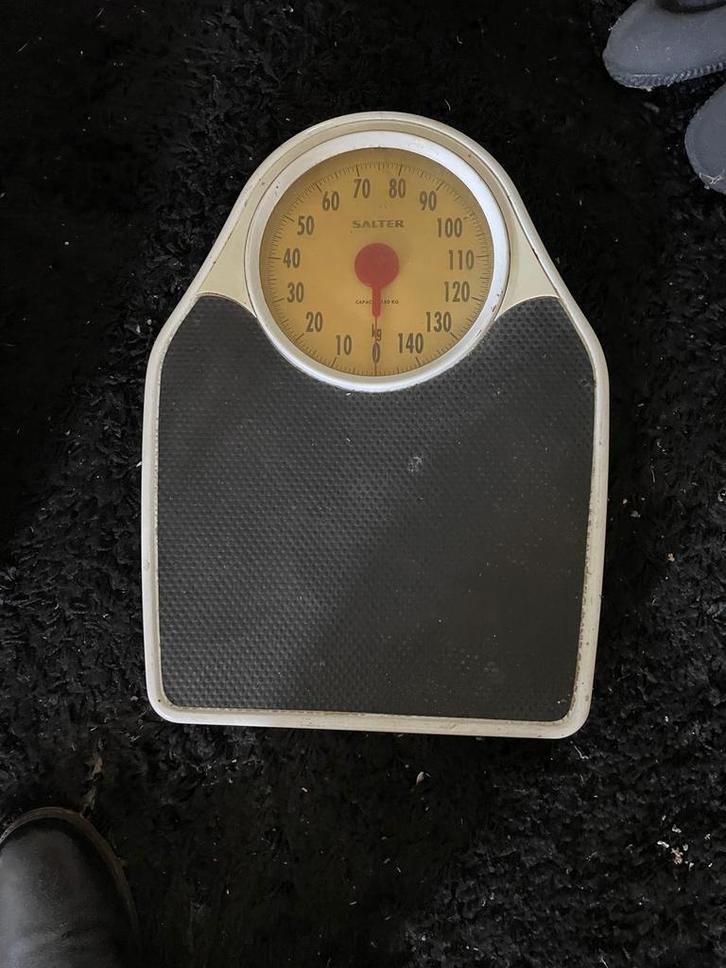 Vintage analoge personenweegschaal – Salter – tot 150 kg, Elektronische apparatuur, Weegschalen, Gebruikt, Analoog, Personenweegschaal
