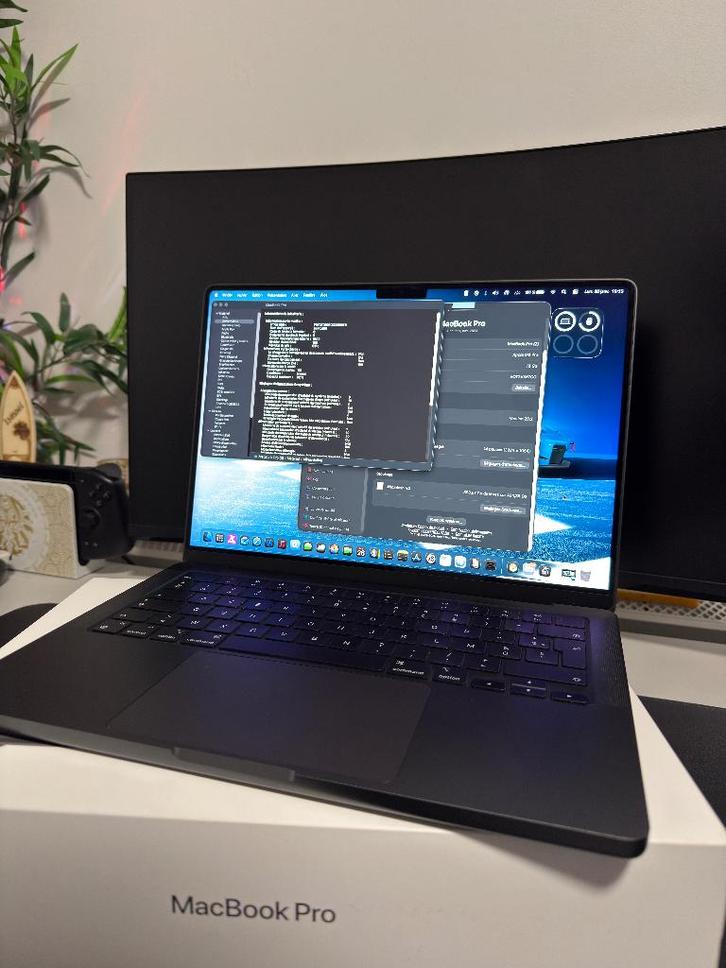 MacBook Pro m3 Pro 18gb ram 512 SSD, Informatique & Logiciels, Apple Macbooks, Comme neuf, MacBook, Autres tailles, 512 GB, Azerty