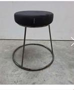 Krukje met fluwelen zitvlak, Huis en Inrichting, Krukjes, Ophalen, Nieuw