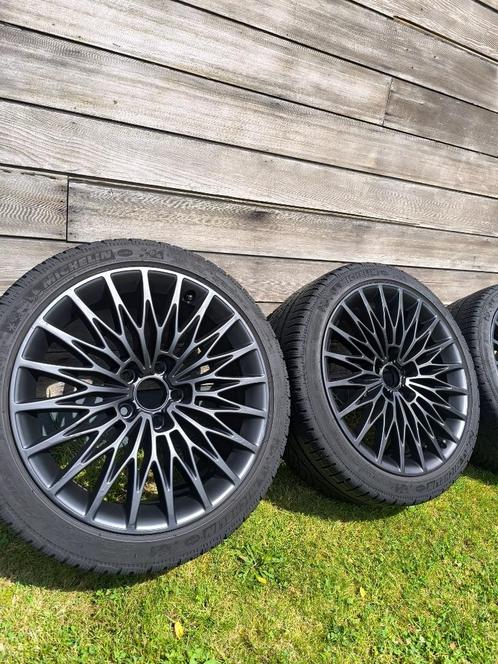 Originele Audi velgen 18" met Michelin All Season banden, Auto-onderdelen, Banden en Velgen, Velg(en), All Season, 18 inch, 225 mm