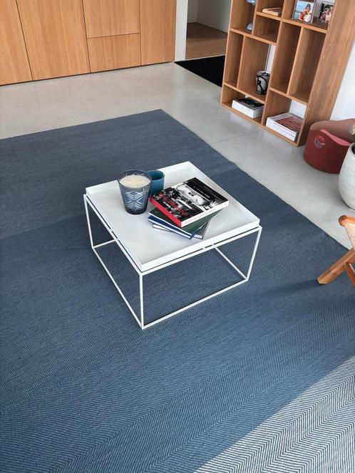 p: Originele HAY Tray Table – wit, 6060 cm (perfecte staat), Huis en Inrichting, Tafels | Salontafels, Zo goed als nieuw, Ophalen