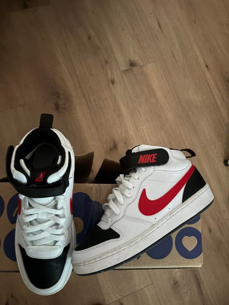 Te koop Nike, Sport en Fitness, Ophalen, Zo goed als nieuw