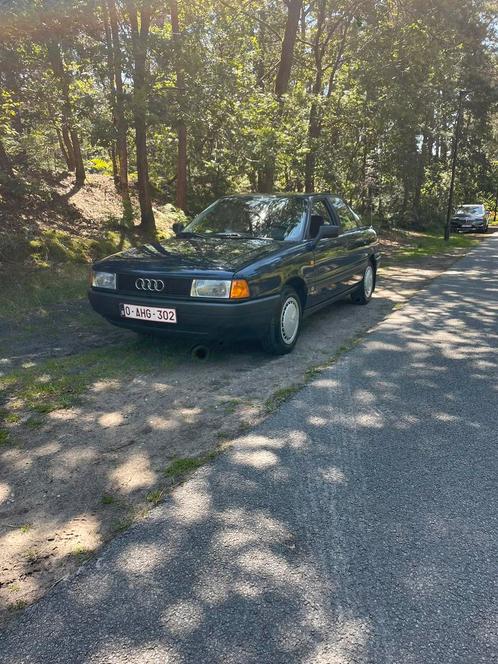 Audi 80 1.9D te koop., Autos, Audi, Particulier, Bluetooth, Diesel, Berline, 5 portes, Boîte manuelle, Bleu, Bleu, Tissu, Traction avant