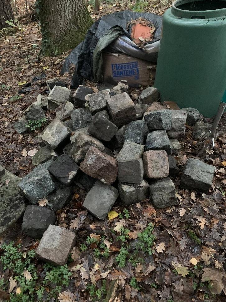 Kasseien, Tuin en Terras, Tegels en Klinkers, Gebruikt, Overige typen, Natuursteen, 5 tot 10 m², Ophalen