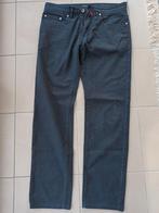 Herenbroek Pierre Cardin, Enlèvement ou Envoi