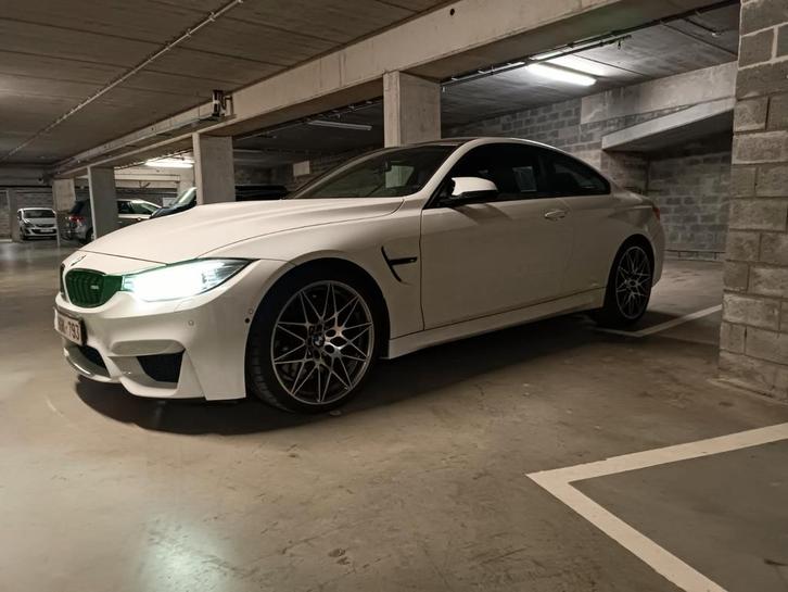 BMW M4 compétition 450pk, Auto's, BMW, Particulier, 4 Reeks, Benzine, Euro 6, Coupé, Automaat, Wit, Grijs, Leder, Achterwielaandrijving