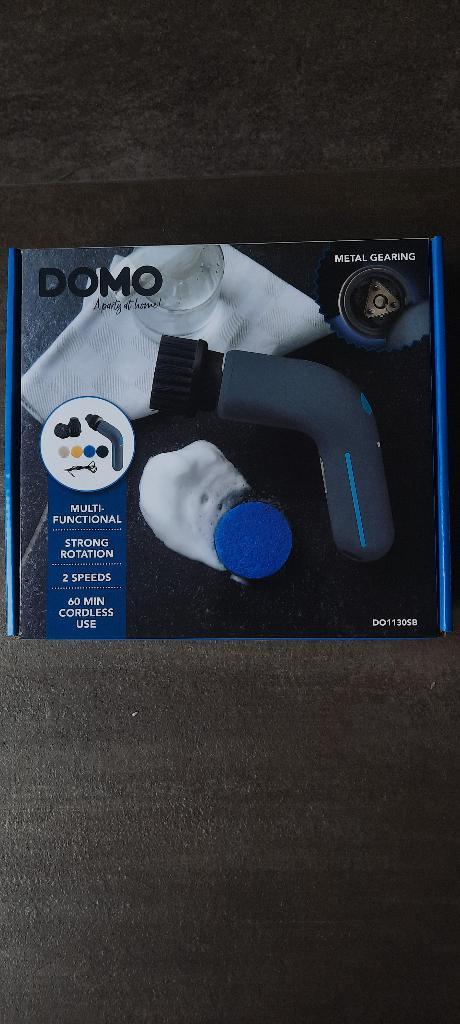 DOMO Oplaadbare schoonmaakborstel NIEUW, Maison & Meubles, Produits de nettoyage, Brosse ou Balai, Enlèvement