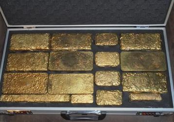 Koffer Vol Met Goud 16 Goudbaren Goudbaar Inclusief Koffer beschikbaar voor biedingen