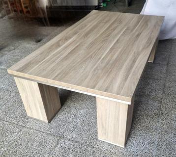 SALONTAFEL beschikbaar voor biedingen
