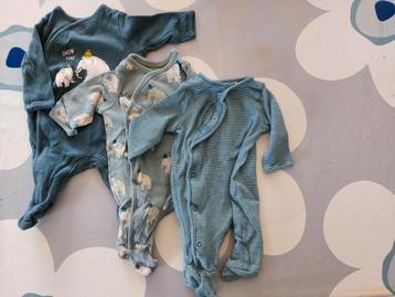 3 pakjes maat 50 beschikbaar voor biedingen