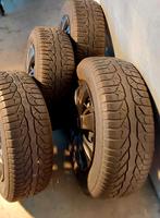 4 jantes originales VW avec des pneus hiver 195/65-15, 15 pouces, Pneus et Jantes, Pneus hiver, Enlèvement