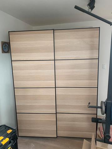Vrij nieuwe kleerkast 150 x 201cm beschikbaar voor biedingen