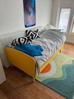 Geel kinderbed, zeer goede staat! 90x180, incl matras ( prop, Enlèvement