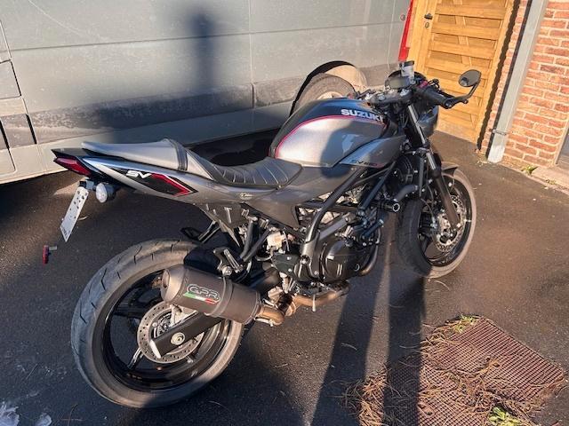 sv 650 x, Motoren, Motoren | Suzuki, Particulier, Naked bike, meer dan 35 kW, 2 cilinders, Motorrijbewijs A, ABS, Sportuitlaat