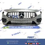W177 Mercedes A Klasse 2022 AMG VOORBUMPER + GT GRIL COMPLEE, Gebruikt, Ophalen of Verzenden, Bumper, Mercedes-Benz