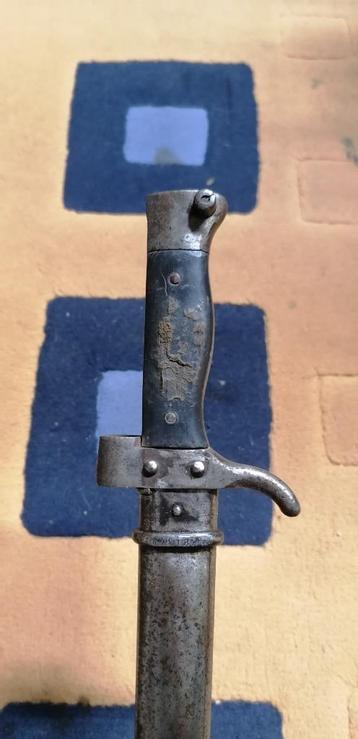 Berthier M1892 militaire bajonet uit de Tweede Wereldoorlog  beschikbaar voor biedingen