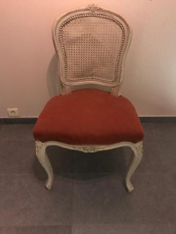 Mooie antieke stoel Louis XV - te restaureren beschikbaar voor biedingen