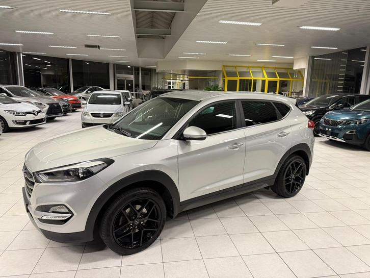 Hyundai Tucson 1.6 Benzine 4x4 97Kw Bouwjaar 2017, Auto's, Hyundai, Bedrijf, Tucson, 4x4, Achteruitrijcamera, Bluetooth, Climate control