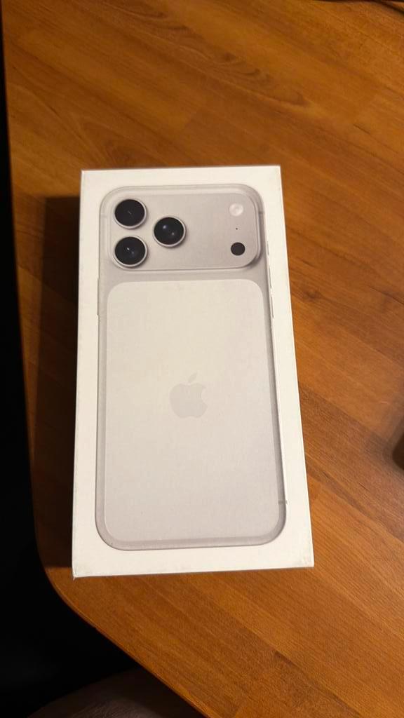 Apple iPhone 17 Pro Max 2 to, Télécoms, Téléphonie mobile | Apple iPhone, Autres modèles, Argent, Enlèvement