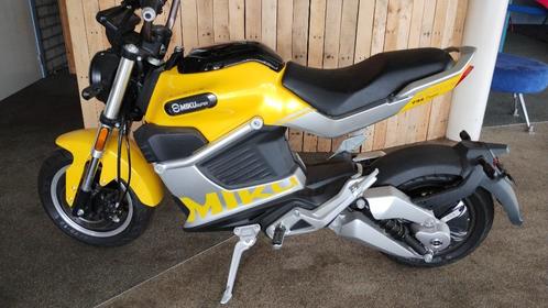 Sunra Miku Super Geel, Motoren, Motoren | Overige merken, Particulier, Scooter, 11 kW of minder, Ophalen
