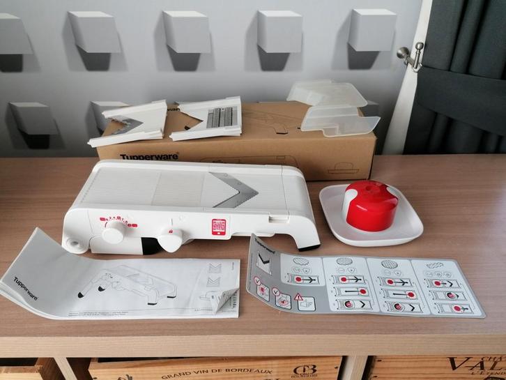 Tupperware mandoline, MandoChef, rasp, groentensnijder NIEUW, Huis en Inrichting, Keuken | Tupperware, Nieuw, Ophalen of Verzenden