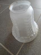 Klein antiek lampekapje, Ophalen