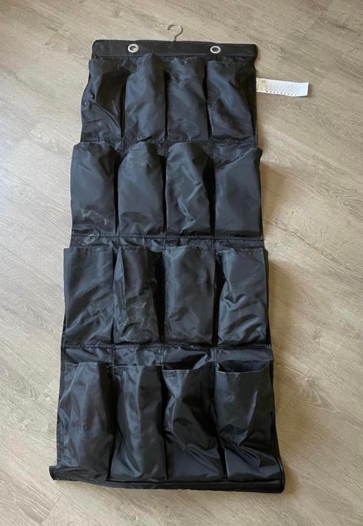 Schoenenrek, Ophalen, Zo goed als nieuw