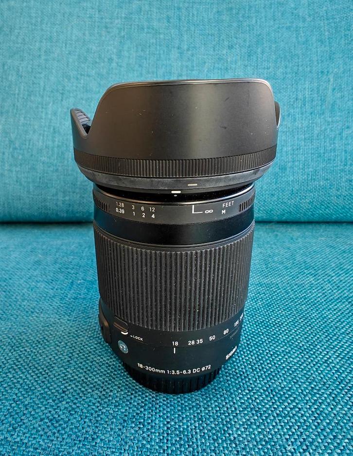 Sigma 18-300mm f/3.5-6.3 DC OS HSM Macro telelens voor Canon, TV, Hi-fi & Vidéo, Photo | Lentilles & Objectifs, Comme neuf, Téléobjectif