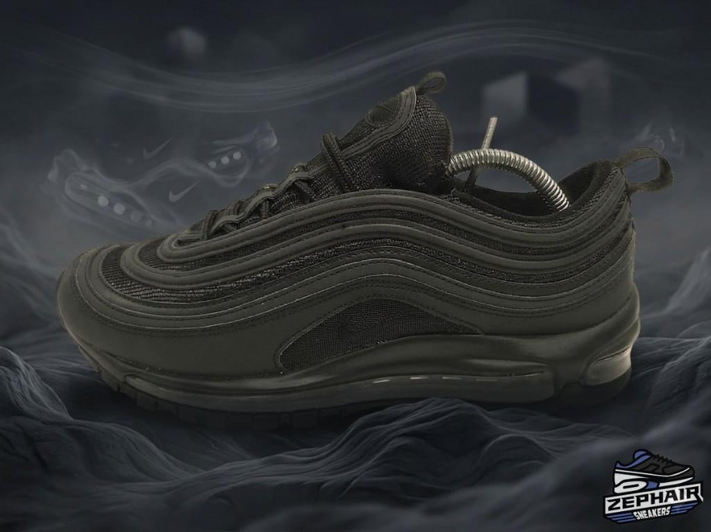 Nike Air Max 97 'Triple Black' EU42.5 2020, Vêtements | Hommes, Chaussures, Enlèvement ou Envoi, Nike, Porté, Baskets