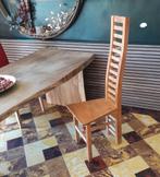 Lot de 4 chaises teak teck design girafe, Huis en Inrichting, Complete eetkamers, Ophalen, Zo goed als nieuw