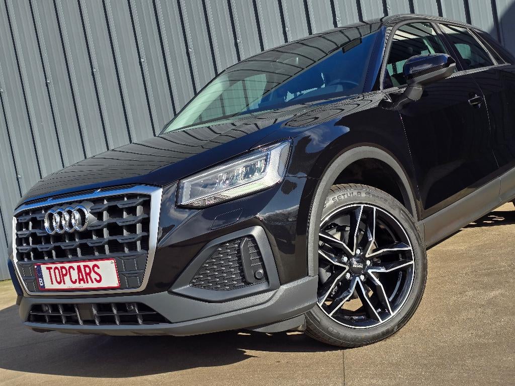 ✔AUDI Q2 30TFSi Facelift 2022 Euro6d ° Trekhaak❗, Auto's, Audi, Stof, Zwart, Bedrijf, 5 deurs