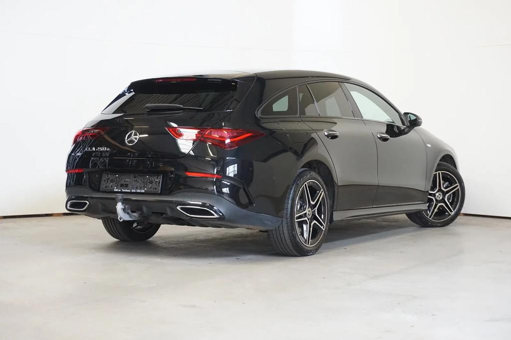 Mercedes-Benz CLA-Klasse Shooting Break 250 e - AMG - PANO D, Automaat, CLA, Gebruikt, Zwart