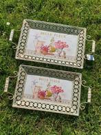 set dienbladen met roosjes, Huis en Inrichting, Woonaccessoires | Dienbladen, Ophalen of Verzenden, Nieuw, Metaal