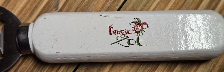 Brugse Zot flesopener NIEUW
Dit is een nieuwe fl, Verzamelen, Biermerken, Flesopener, Ophalen of Verzenden