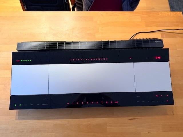 BEOCENTER 9300, Audio, Tv en Foto, Tuners, Zo goed als nieuw, Ophalen