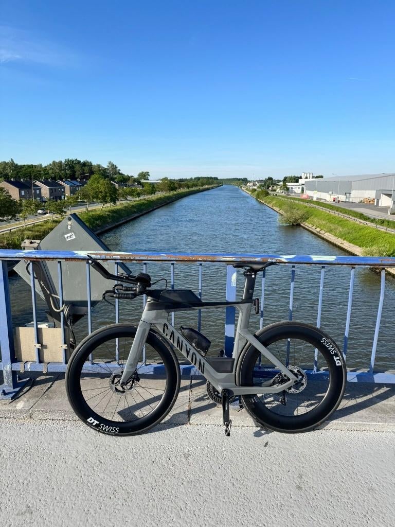 Wielset DT Swiss ARC 1600 (62mm voor & 80mm achter), Vélos & Vélomoteurs, Vélos Pièces, Comme neuf, Roue, Enlèvement