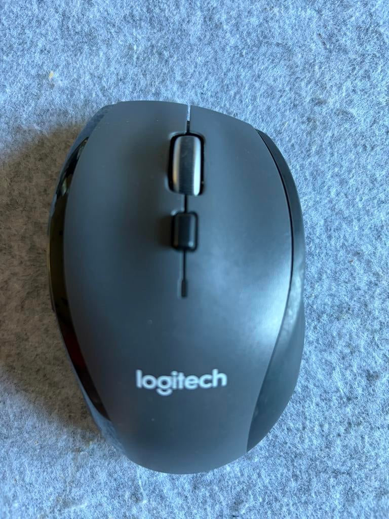 Souris Logitech sans fil – sans récepteur USB, Computers en Software, Muizen, Gebruikt, Muis, Draadloos, Ophalen of Verzenden