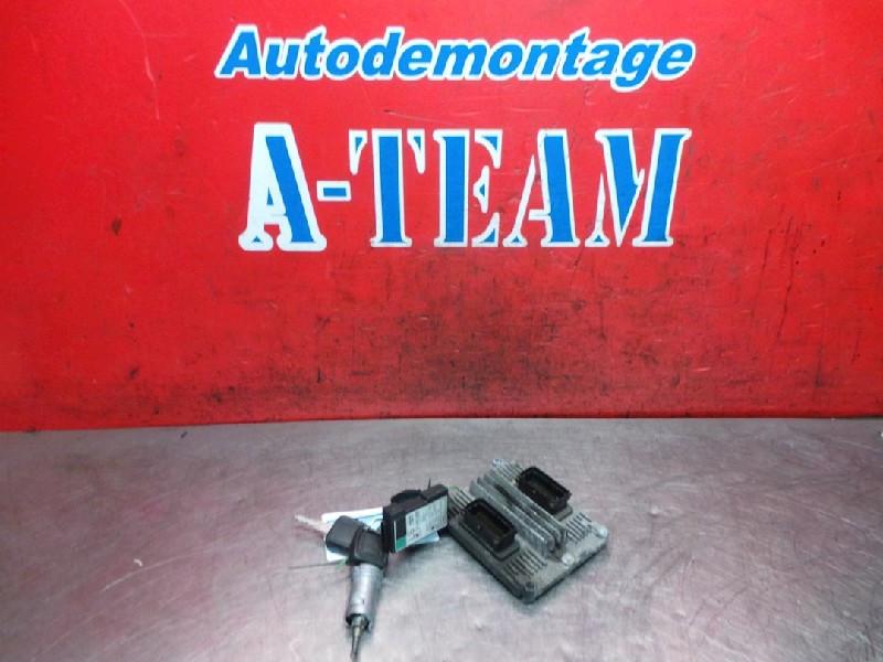CALCULATEUR MOTEUR ECU Opel Astra G (F08 / 48) (24445098), Utilisé, Opel