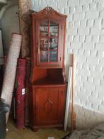 GRATIS houten hoekkast, Antiek en Kunst, Ophalen