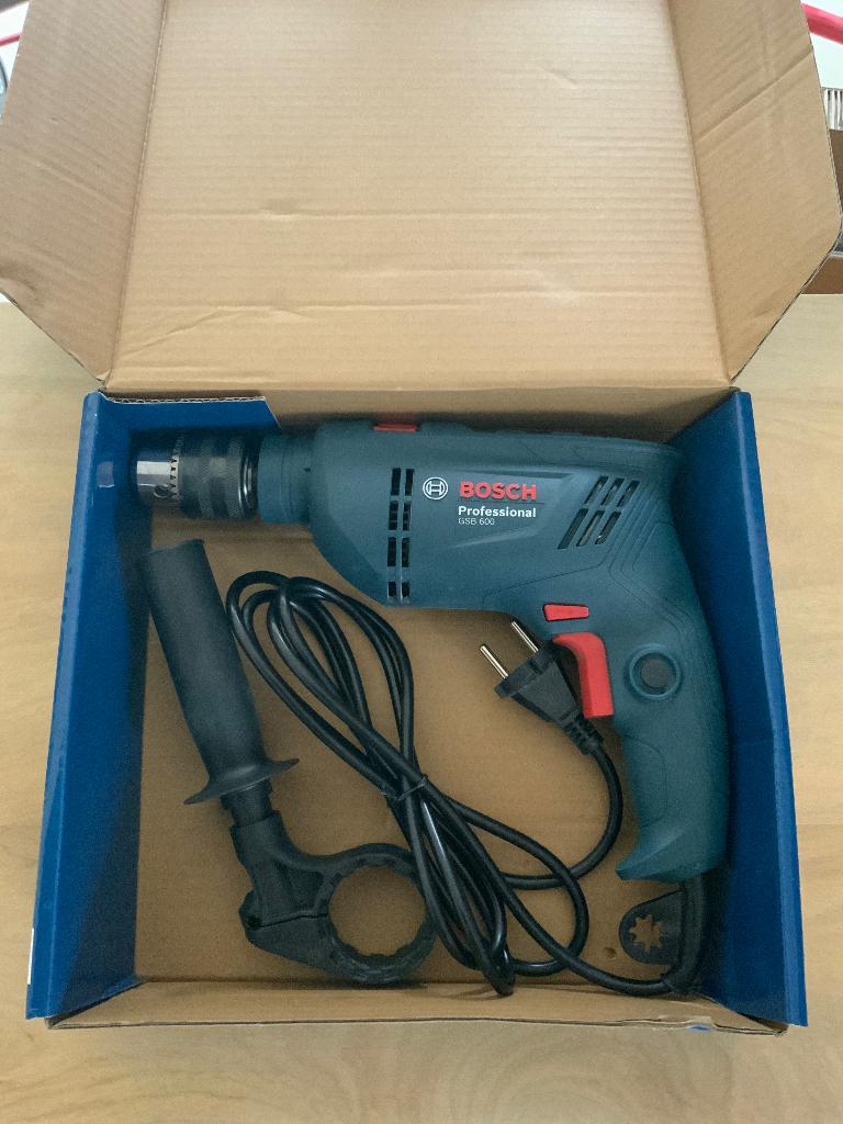 Bosch klopboormachine, als nieuw, Ophalen of Verzenden, Klopboormechanisme, 400 tot 600 watt, Zo goed als nieuw