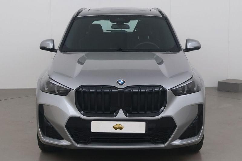 BMW X1 1.5ia sdrive18 136 AT, Auto's, BMW, 4 deurs, Gebruikt, Bedrijf, 5 zetels